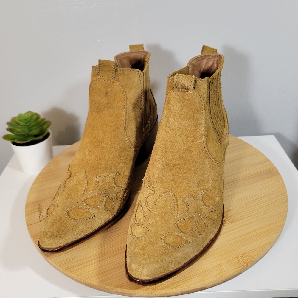 ZARA Trafaluc suede camel pointed toe western Chelsea cowboy ankle boots